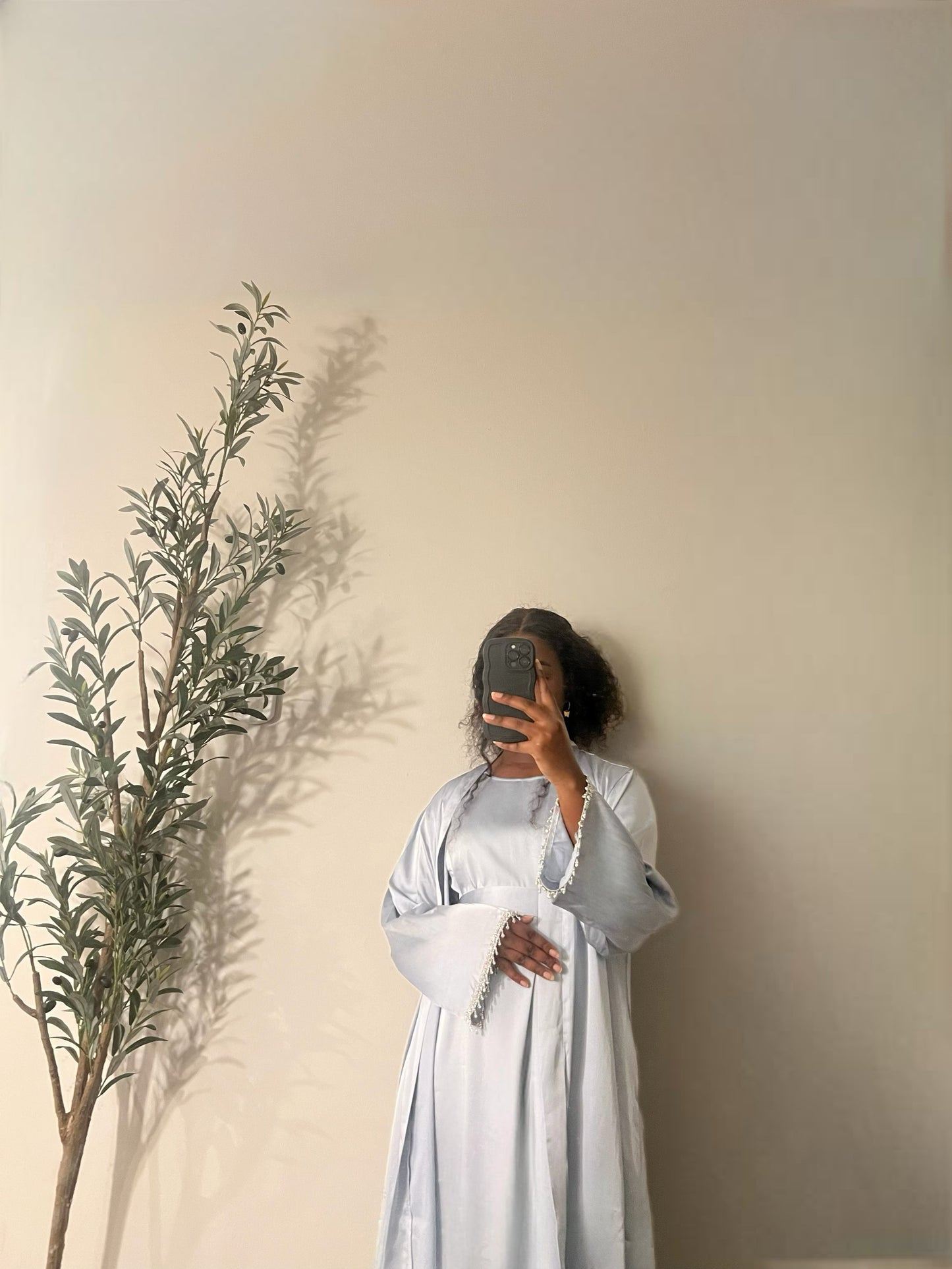 Yara 2 Piece Satin Abaya Set- Light Blue