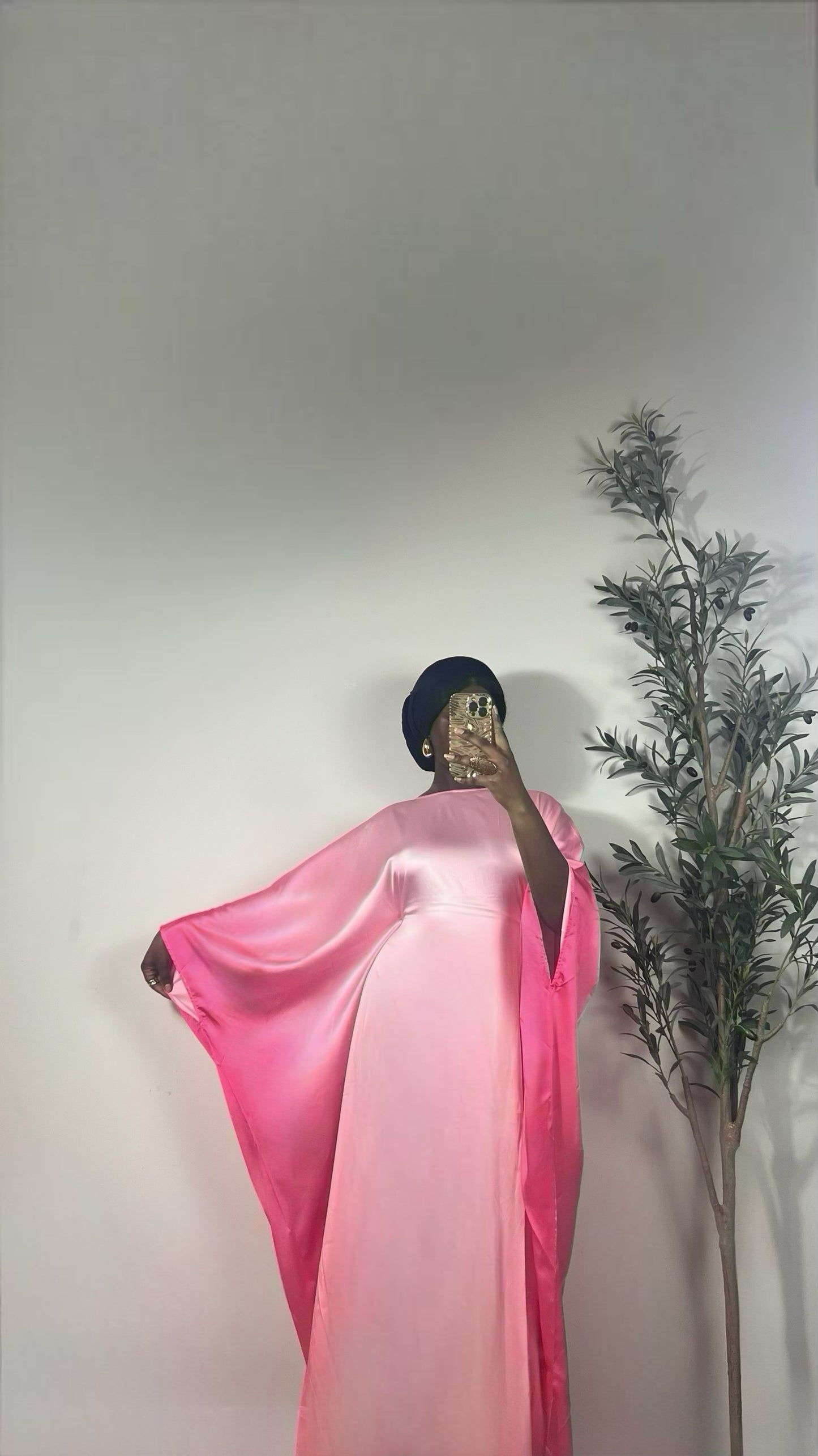 Maya Ombre Butterfly Abaya- Pink Gradient